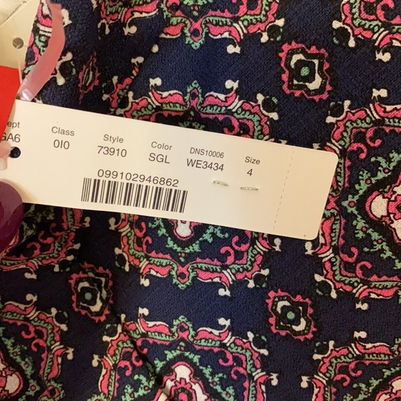 SPRING SALE J. Crew Navy Blue Print Shorts, 4 NEW - Picture 4 of 5